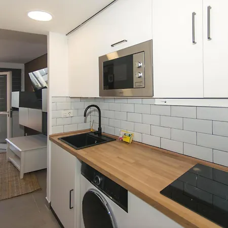 Welcs 342 Pda Con Terraza Appartement *